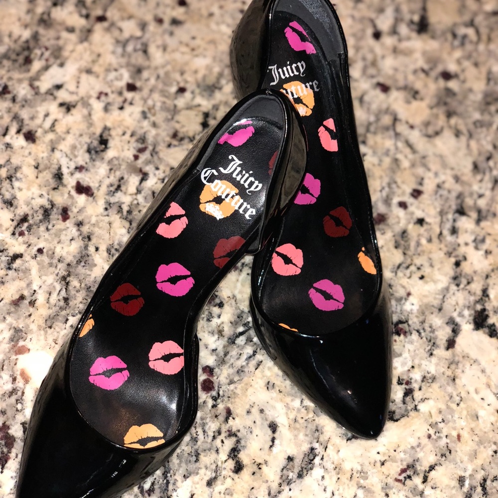 Juicy Couture, 7.5M Black Patent Leather 4" Heel